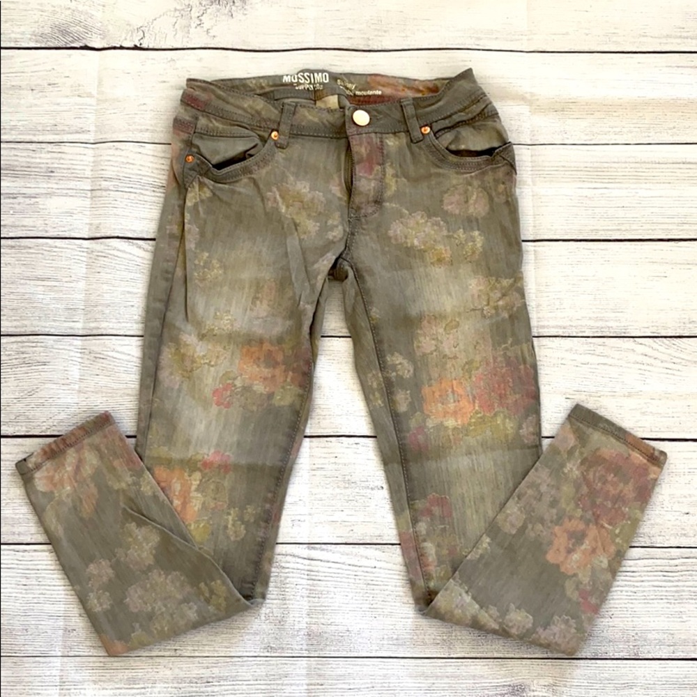 Mossimo Skinny Jeans with floral pattern